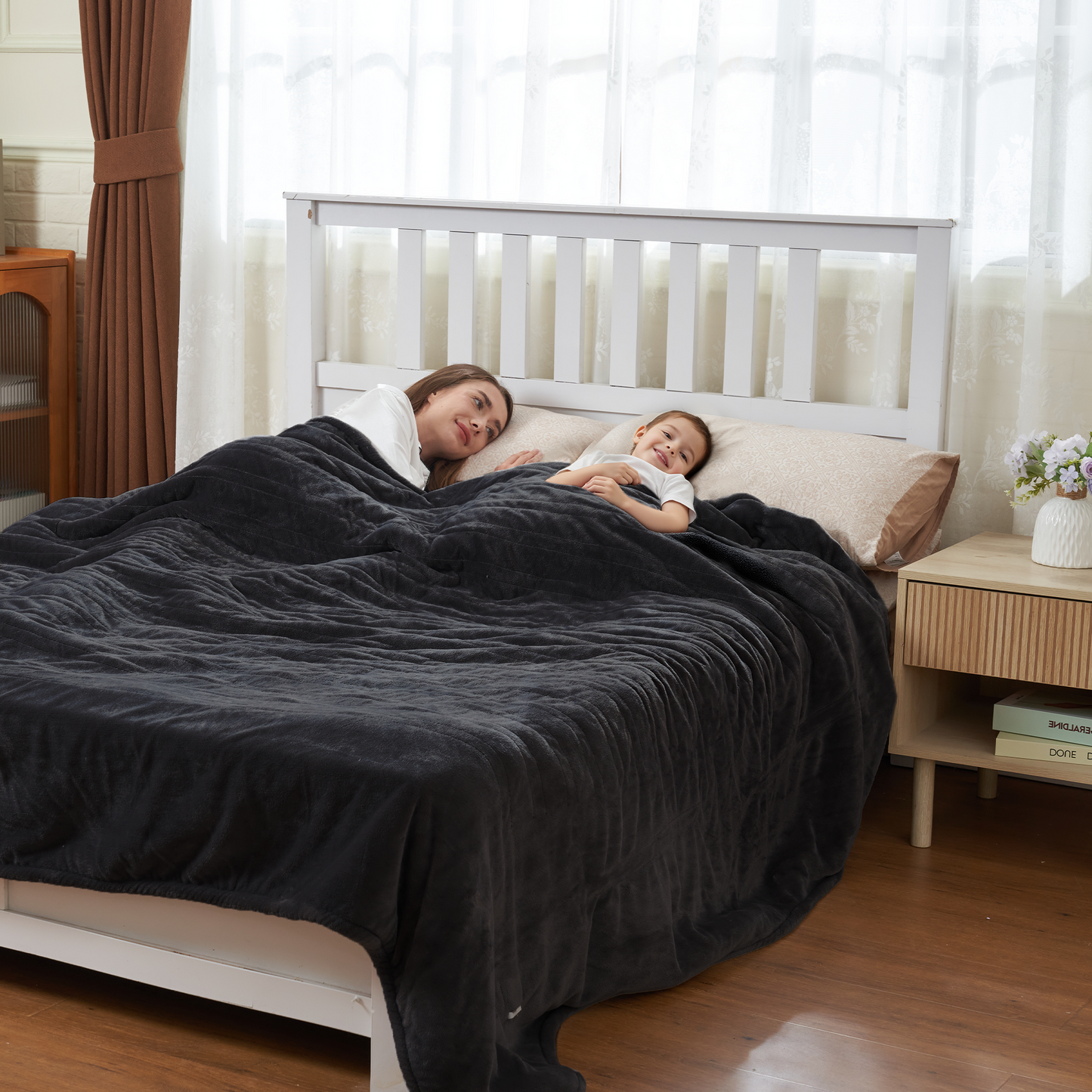 Nexaro Heated Electric Blanket, 50"x60" Flannel Heating Blanket Features 12-Hour Timer with 1-Hour Intervals, Machine Washable Sherpa with Overheating Protection, Ideal Gifts for Her, Black
